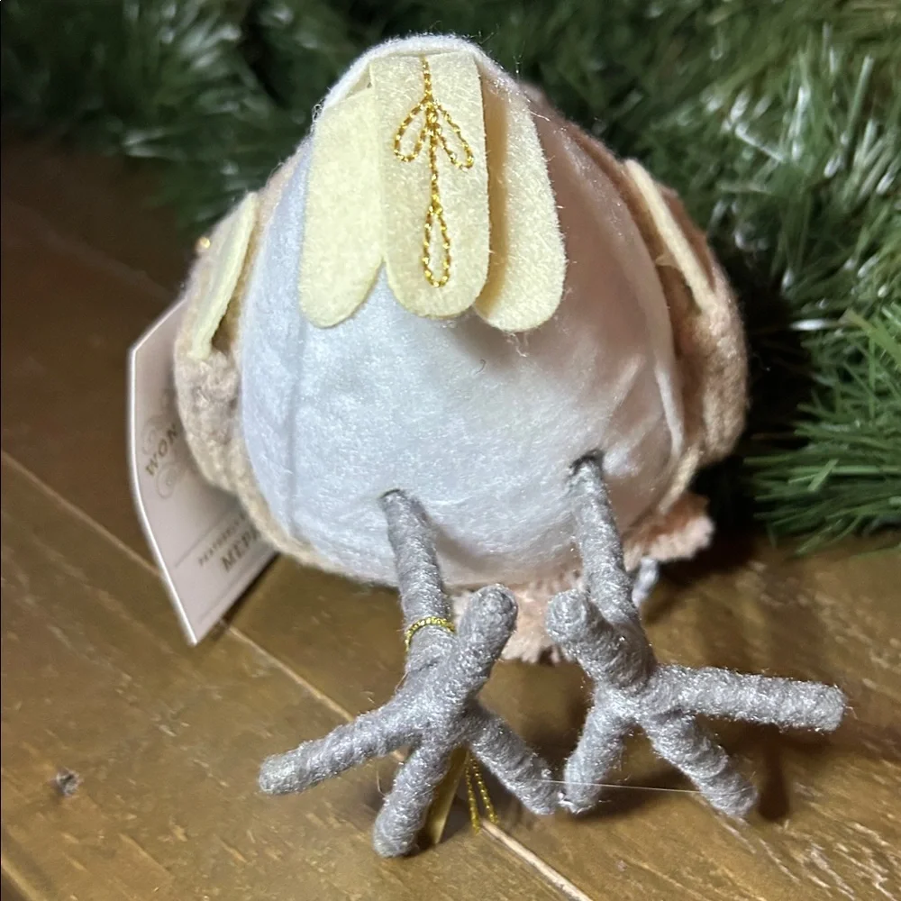 Featherly Friends MEPAK Winter Bird 2024 Target Wondershop. 6.5” Tall NEW